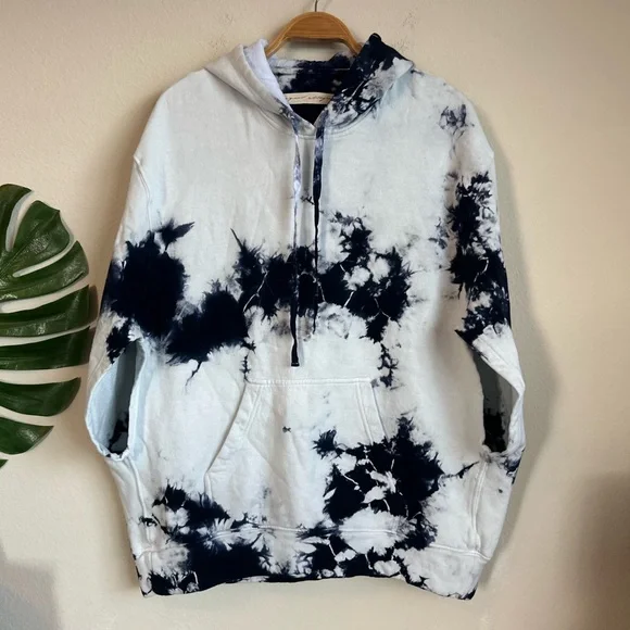 Raquel Allegra Tie Dye Oversized Poncho Hoodie Sweatshirt - Picture 4 of 11